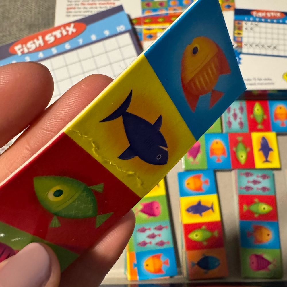 Fish Stix Strategy Game by - Colorful Fish Design - Picture 5 of 7